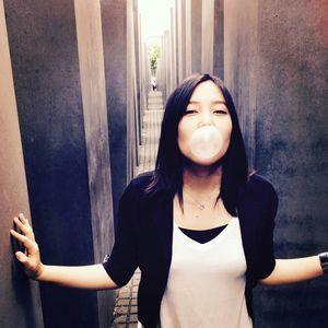 Meet your Posher, Shirley